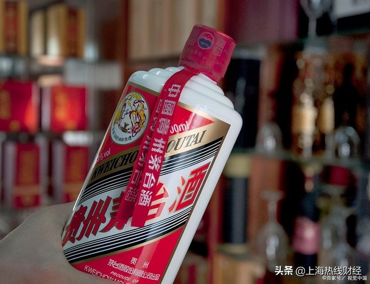 茅臺(tái)還會(huì)繼續(xù)上漲嗎？深度解析白酒市場(chǎng)趨勢(shì)與未來發(fā)展前景，茅臺(tái)未來走勢(shì)預(yù)測(cè)，深度解析白酒市場(chǎng)趨勢(shì)與未來發(fā)展前景探討。