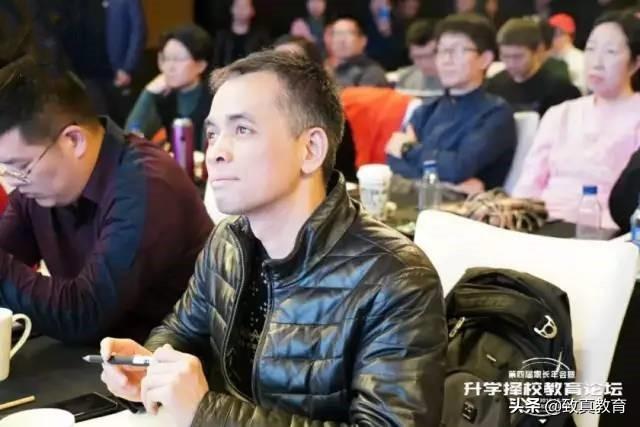 狀元論壇網(wǎng)址，探索知識(shí)海洋的導(dǎo)航燈塔，狀元論壇網(wǎng)址，知識(shí)海洋的導(dǎo)航明燈