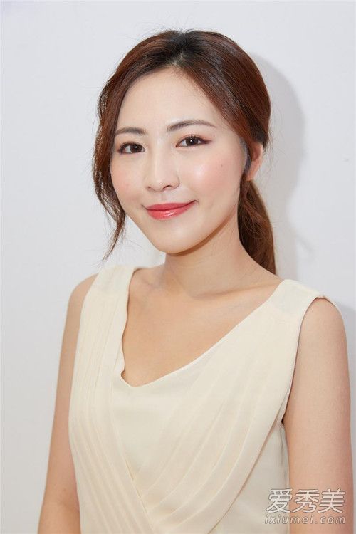 宋慧喬在韓國(guó)娛樂(lè)圈的咖位，探究其在韓國(guó)的影響力和地位，宋慧喬在韓國(guó)娛樂(lè)圈的地位與影響力探究