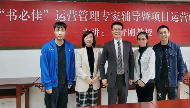 澳門今晚必開一肖一特——深度解析與預(yù)測，澳門今晚必開一肖一特深度解析與獨(dú)家預(yù)測
