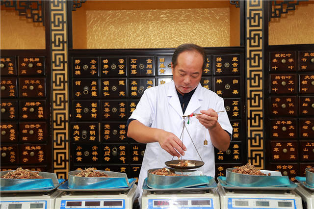 男性健康調(diào)理，老中醫(yī)微信的智慧引領(lǐng)，男性健康調(diào)理，老中醫(yī)微信的智慧導(dǎo)航